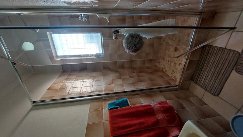 To Let 3 Bedroom Property for Rent in Chrismar Western Cape